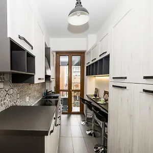  Apartment Airguest Station Italy